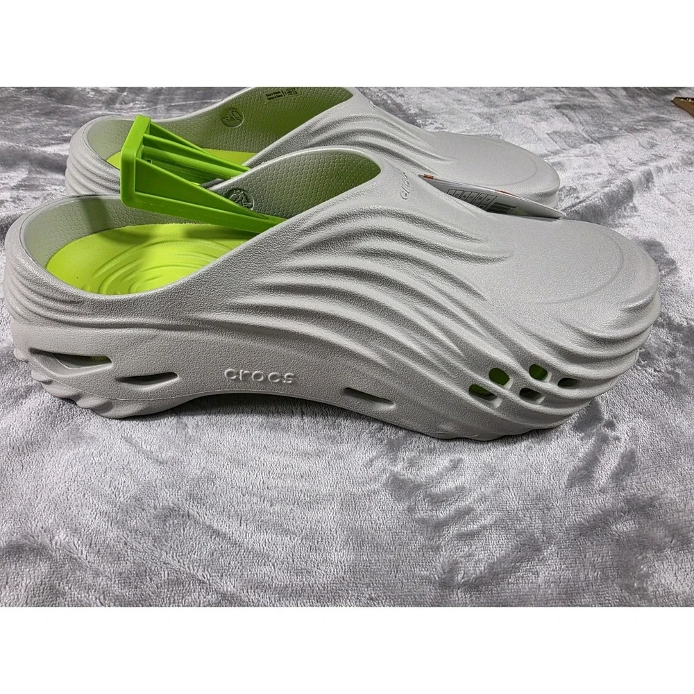 Crocs Echo Wave (Atmosphere) Size M5/W7 Sandals‎ Slides 210521-1FT